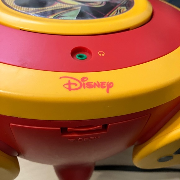 Disney Mickey Mouse Red and Orange CD Boombox - Picture 9 of 11